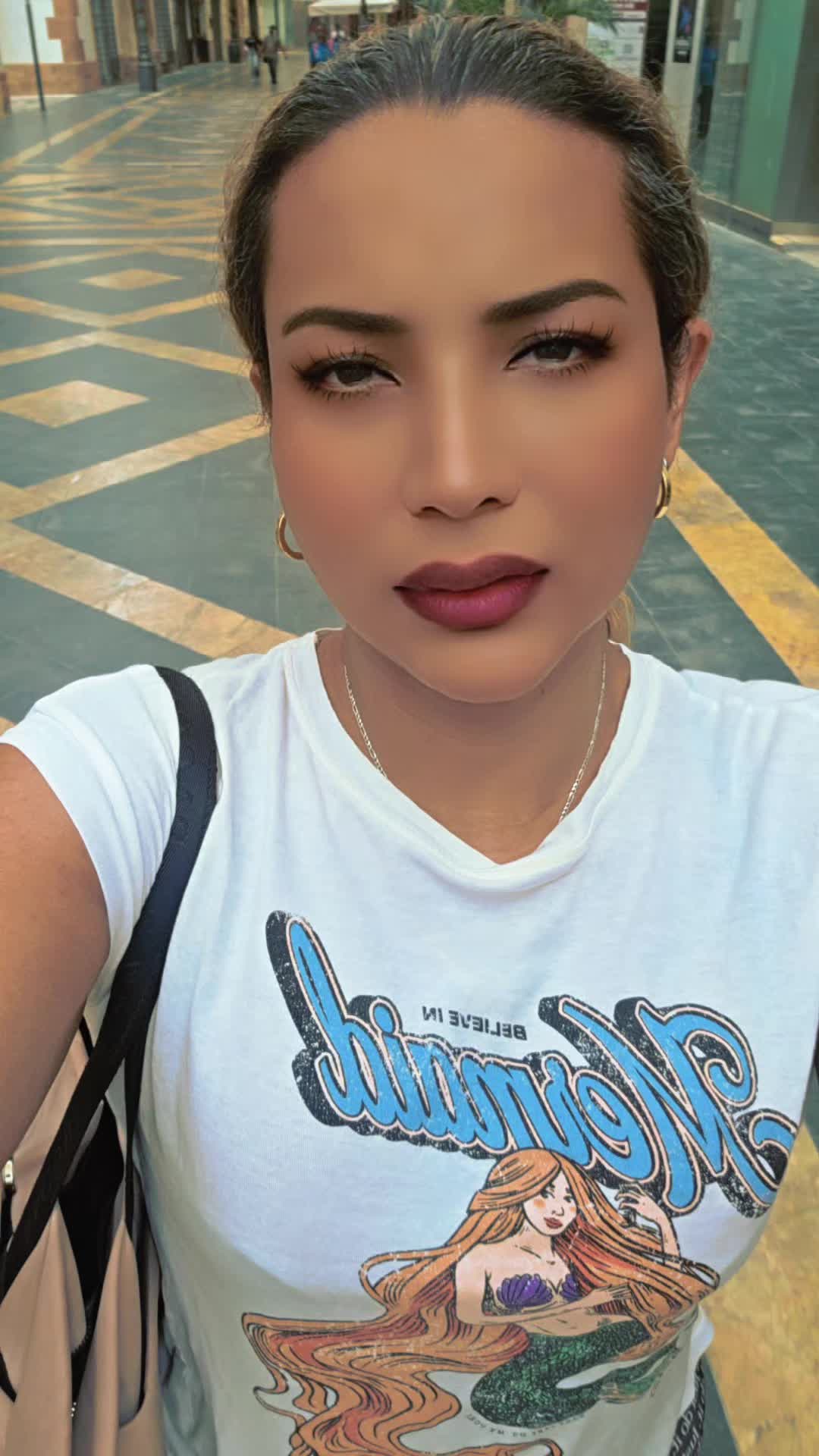 @Kelly Cedeño