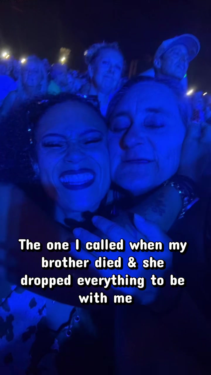@Adryánna Cottingham