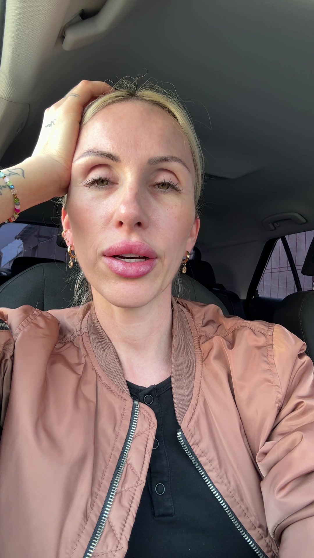 @Valentina