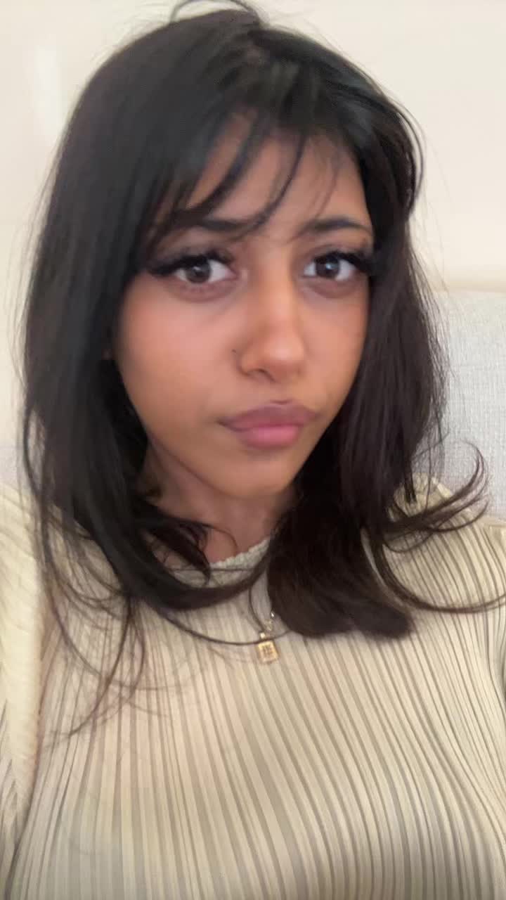 @￼