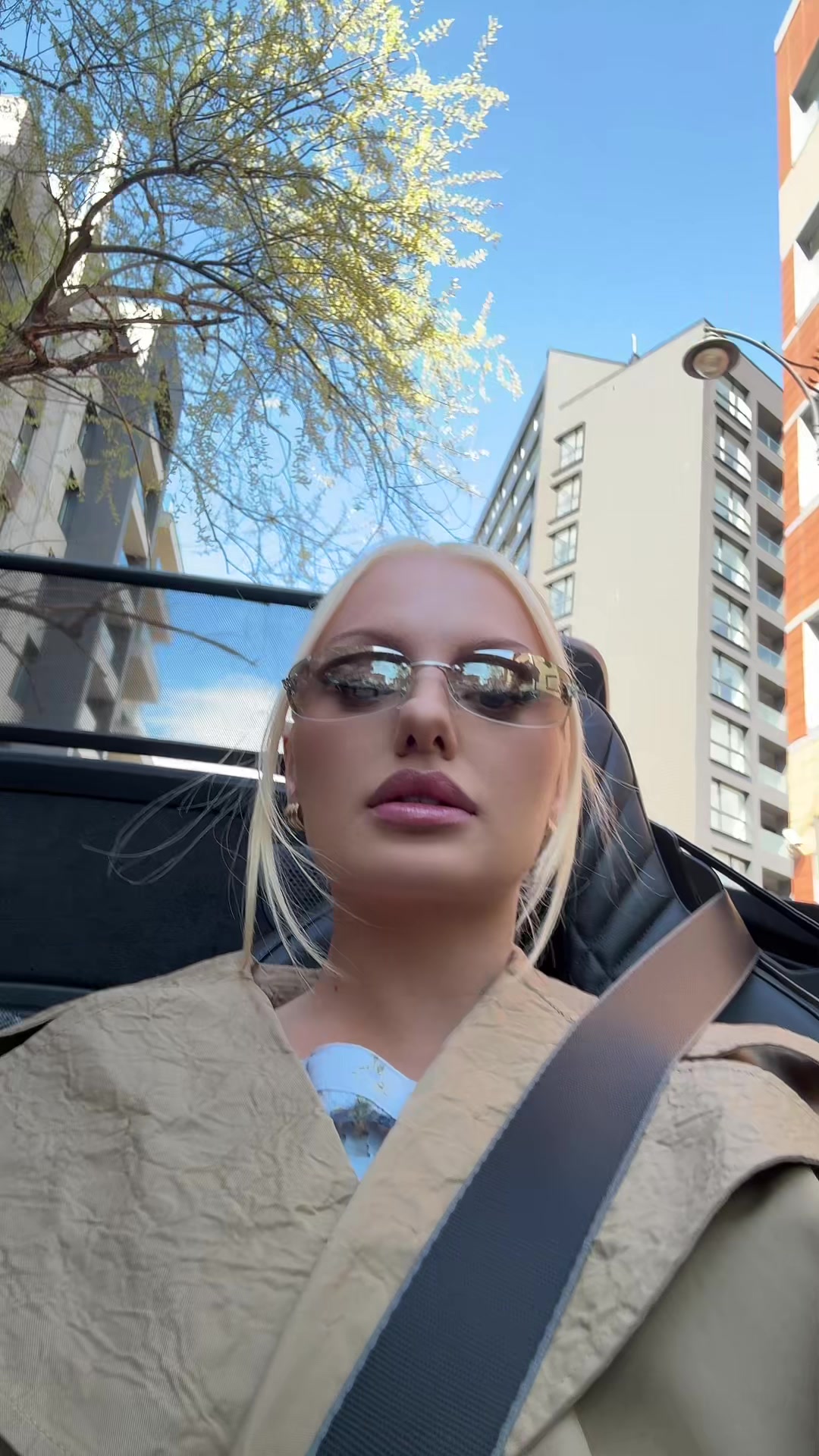 @Alexandra Stan