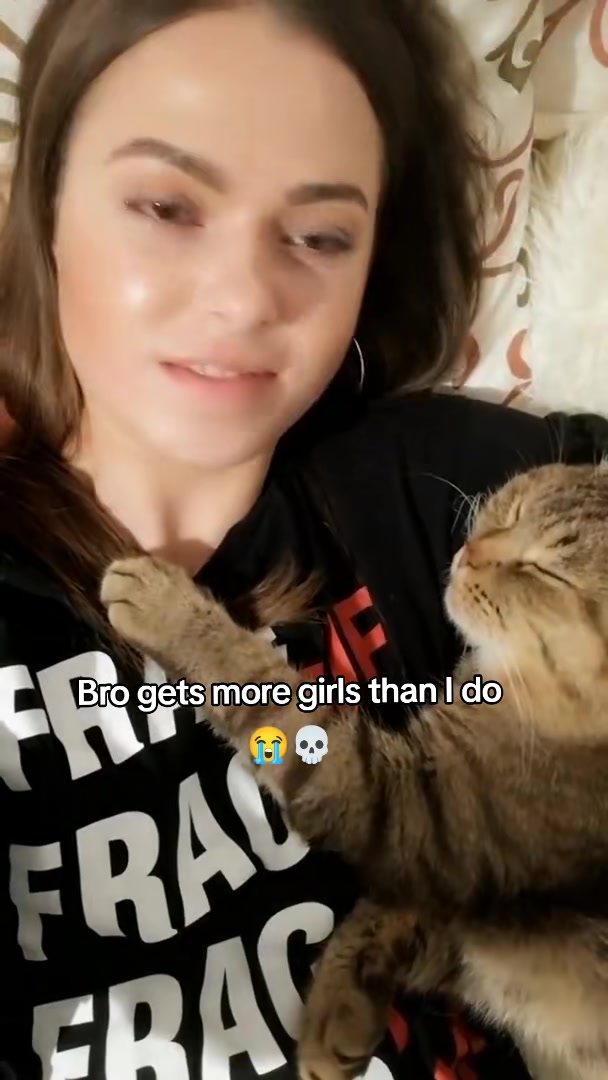 @DailyDoseOfKittyUK