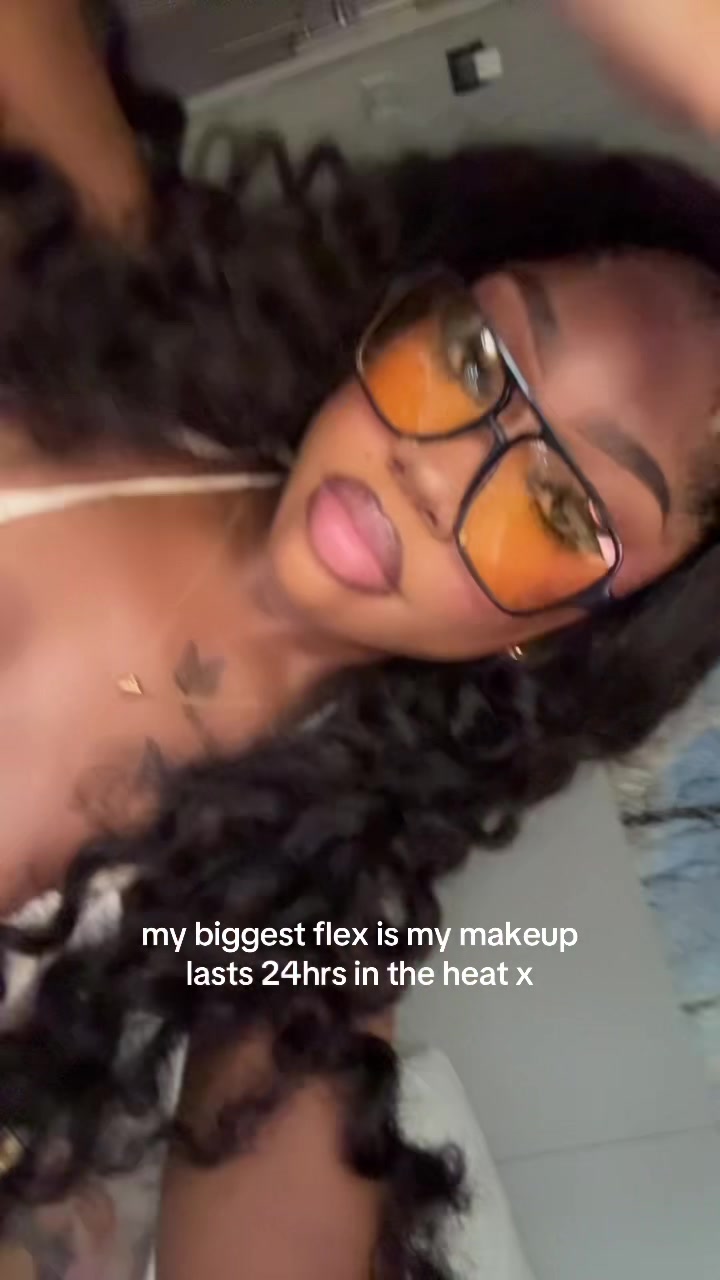 @nicolle