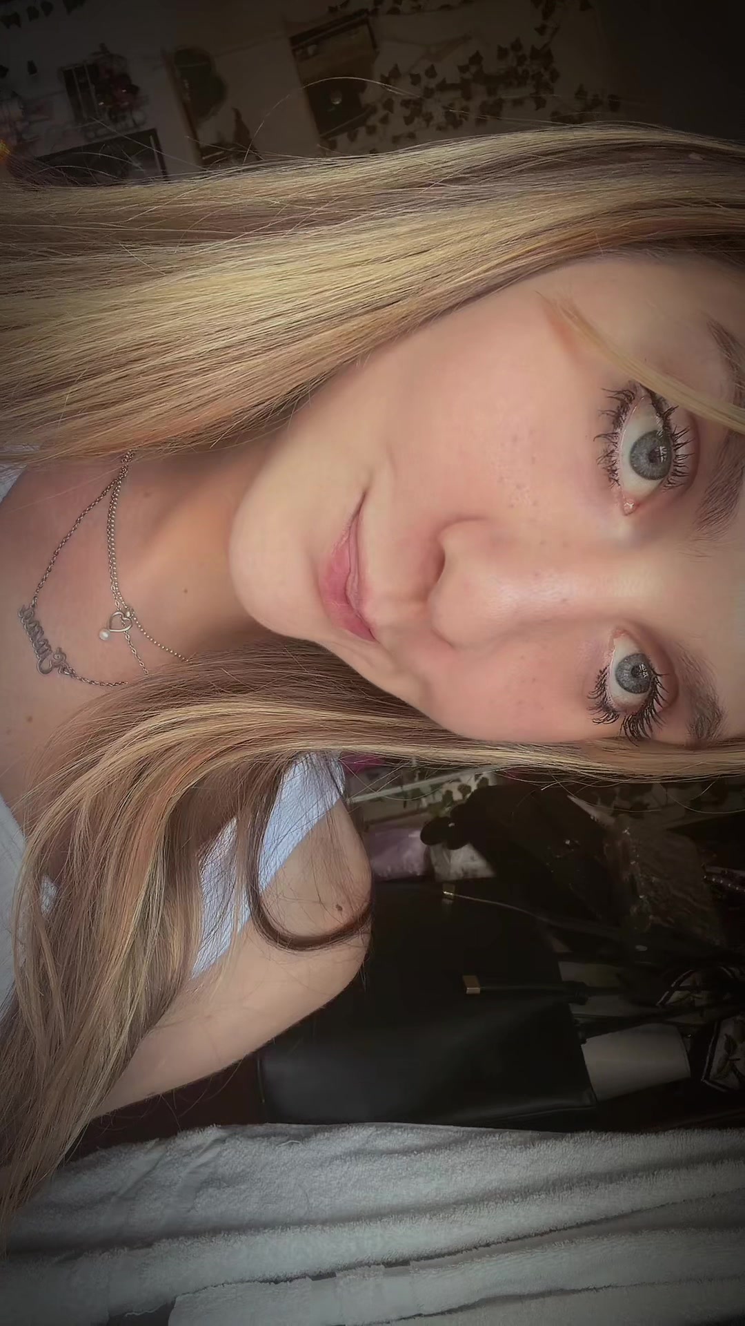 @Messy Girl ♡