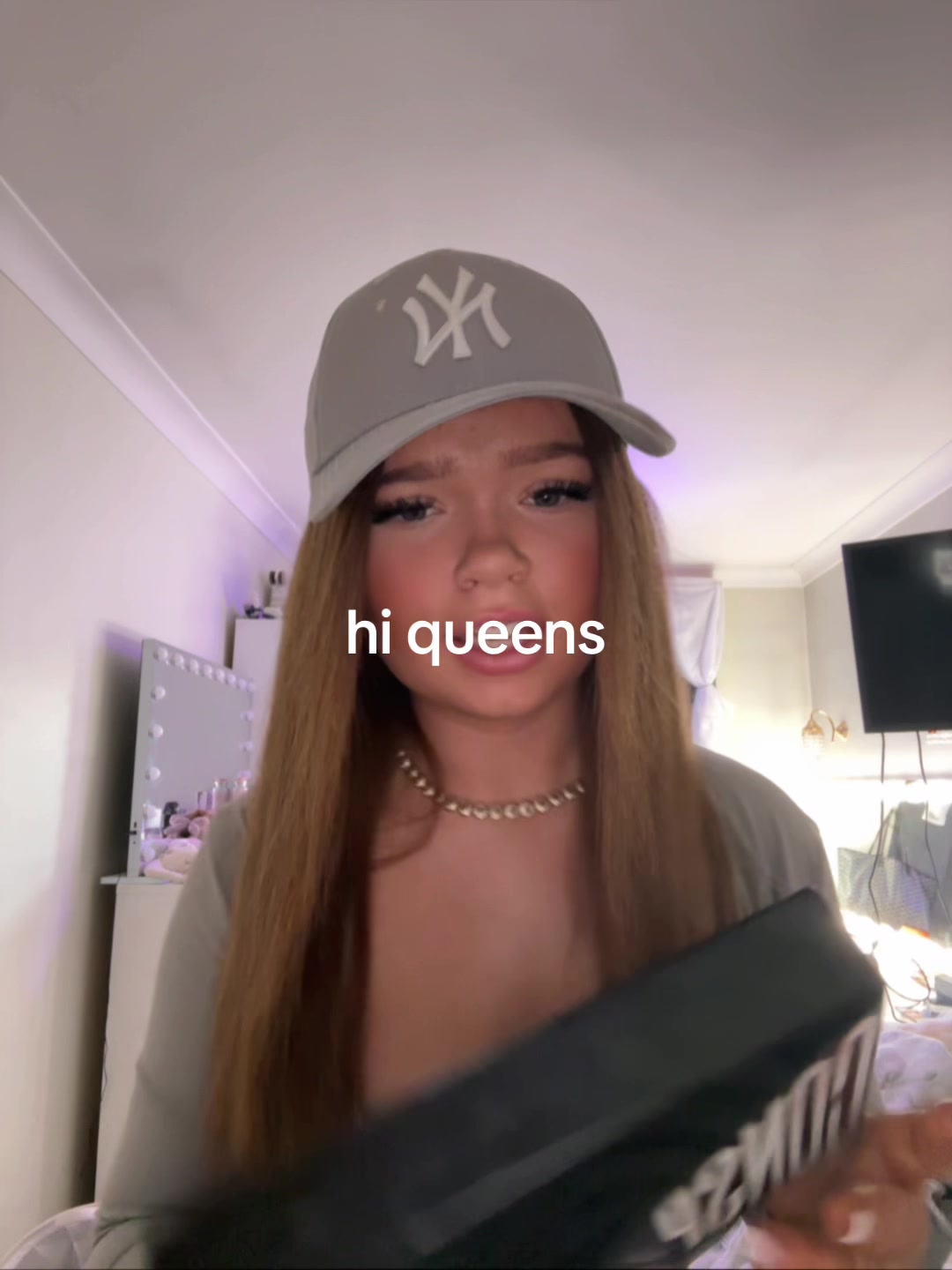 @𝓉𝒾𝓁𝓈🍒🪭🥂🫶🏻🤍
