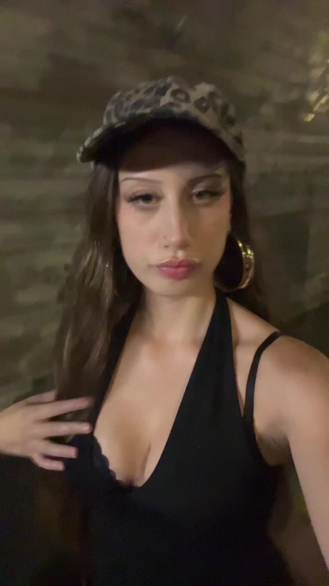 @💋💋