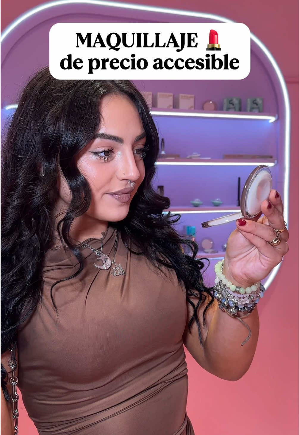 @trisayla