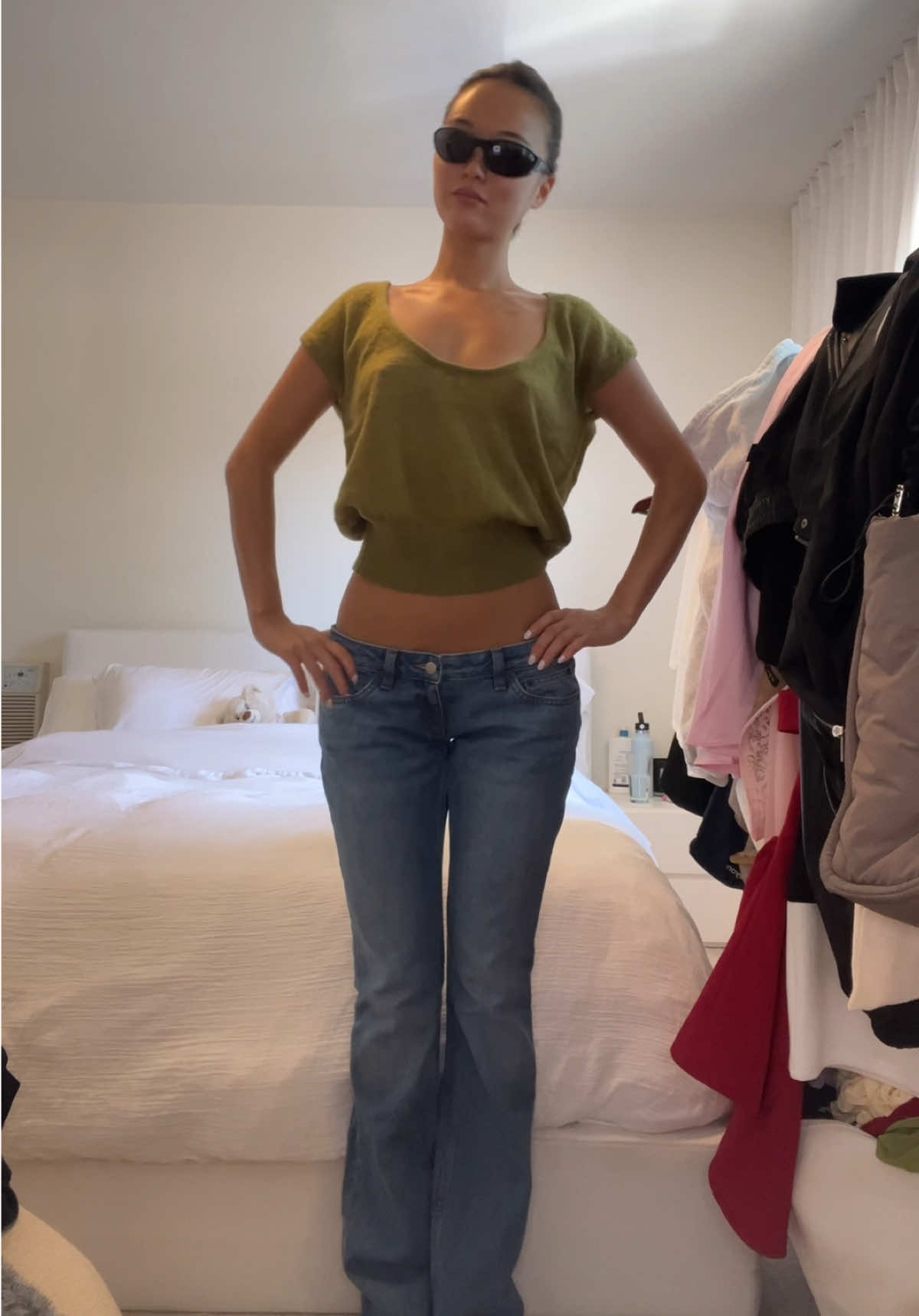 @r3na
