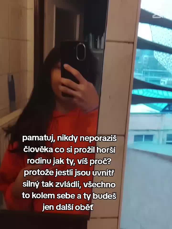 @S🌑fia