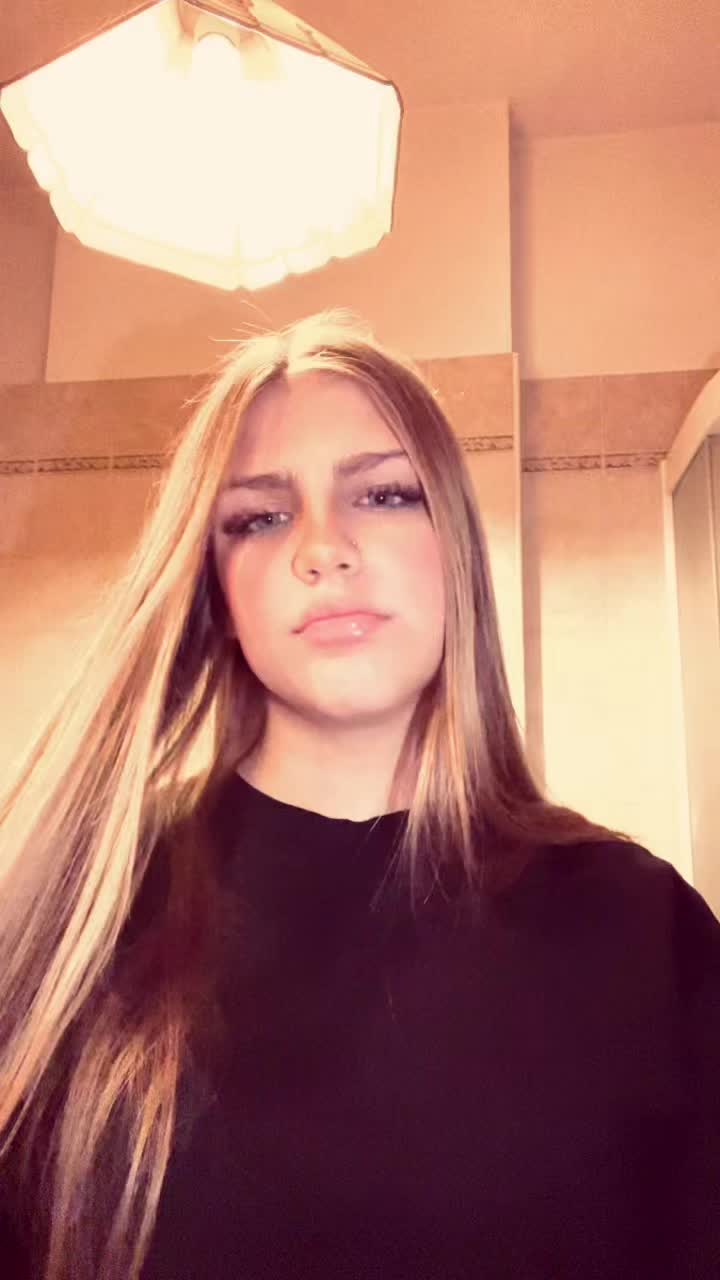 @𝖌𝖎𝖆𝖉𝖆