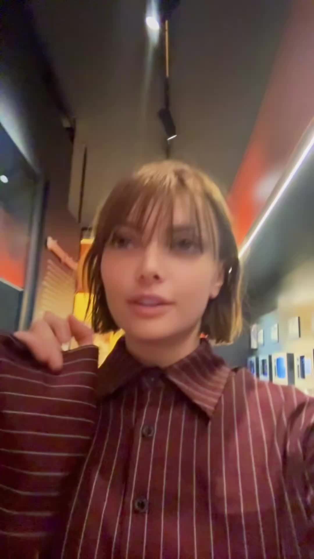@Ella Dvornik