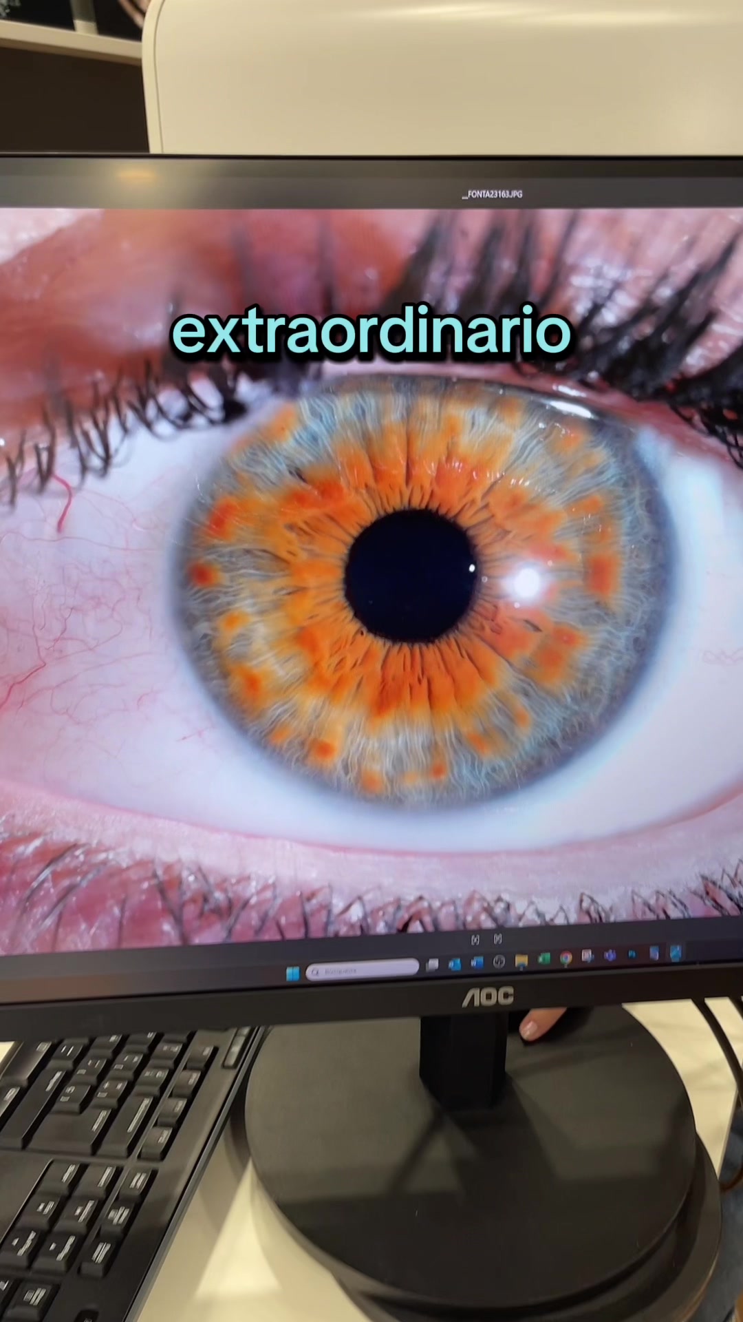 @EyesHunter