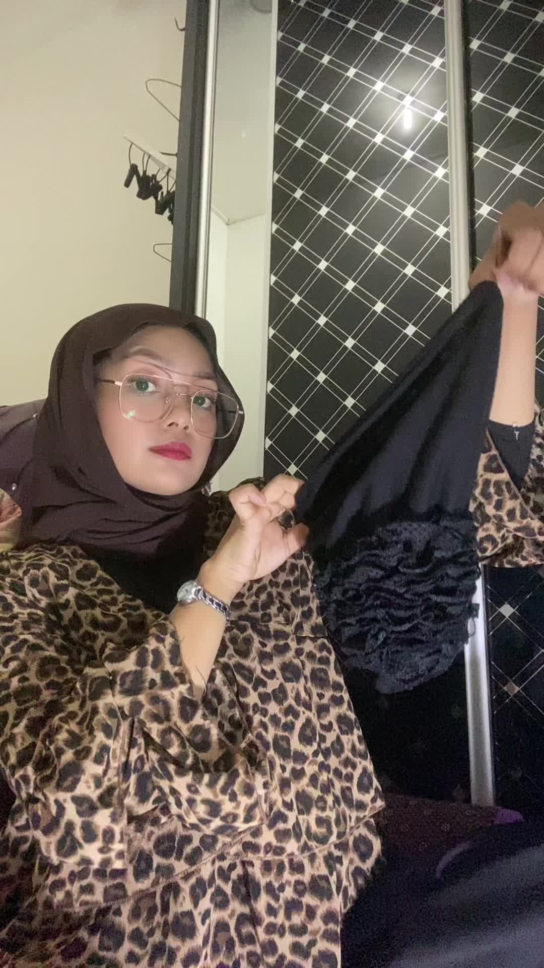 @𝒮𝒽𝒶𝒽𝒾𝓇𝒶𝒶