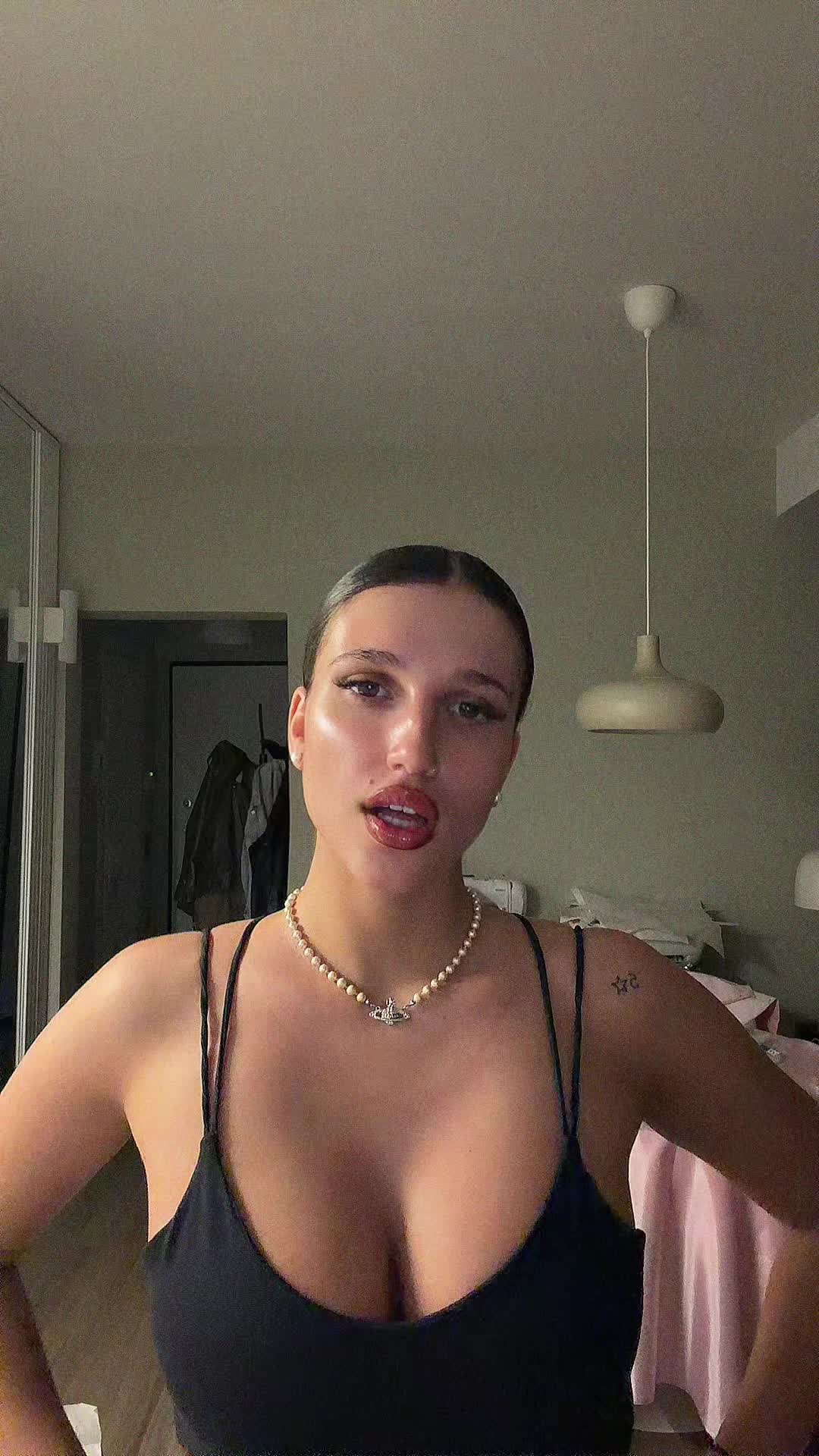 @maria.tsiaraa
