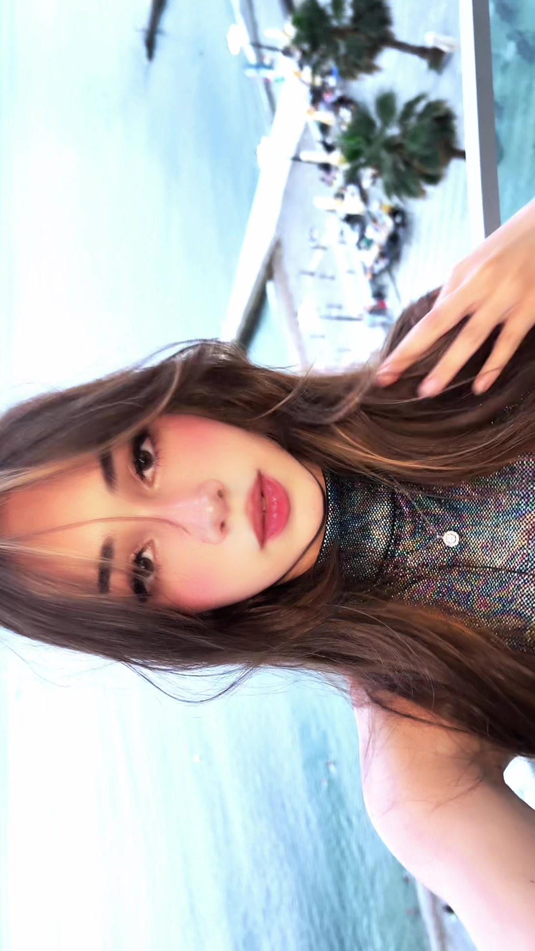 @Alissa_D