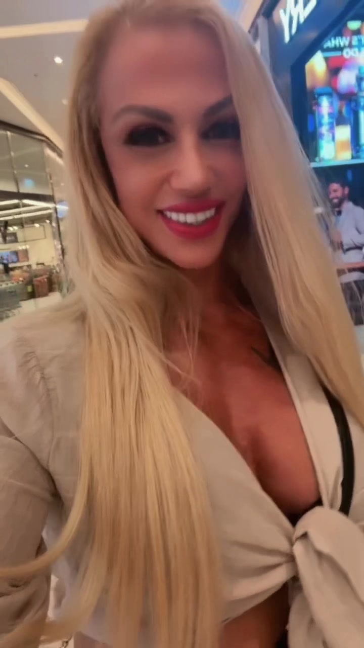 @Angela Zisi