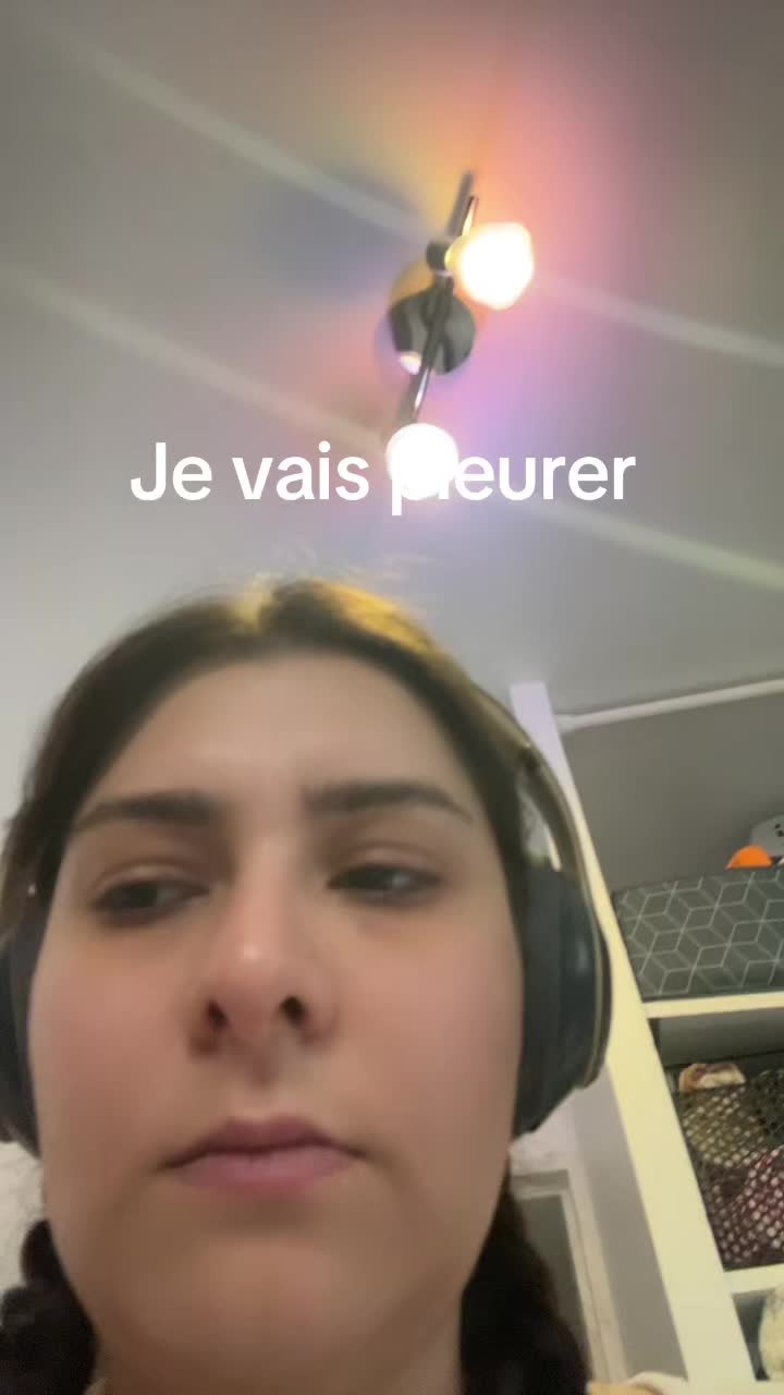 @thenameisanabel
