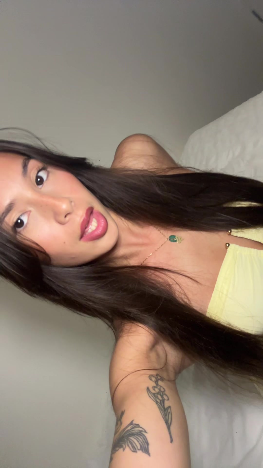 @Asian 🪭