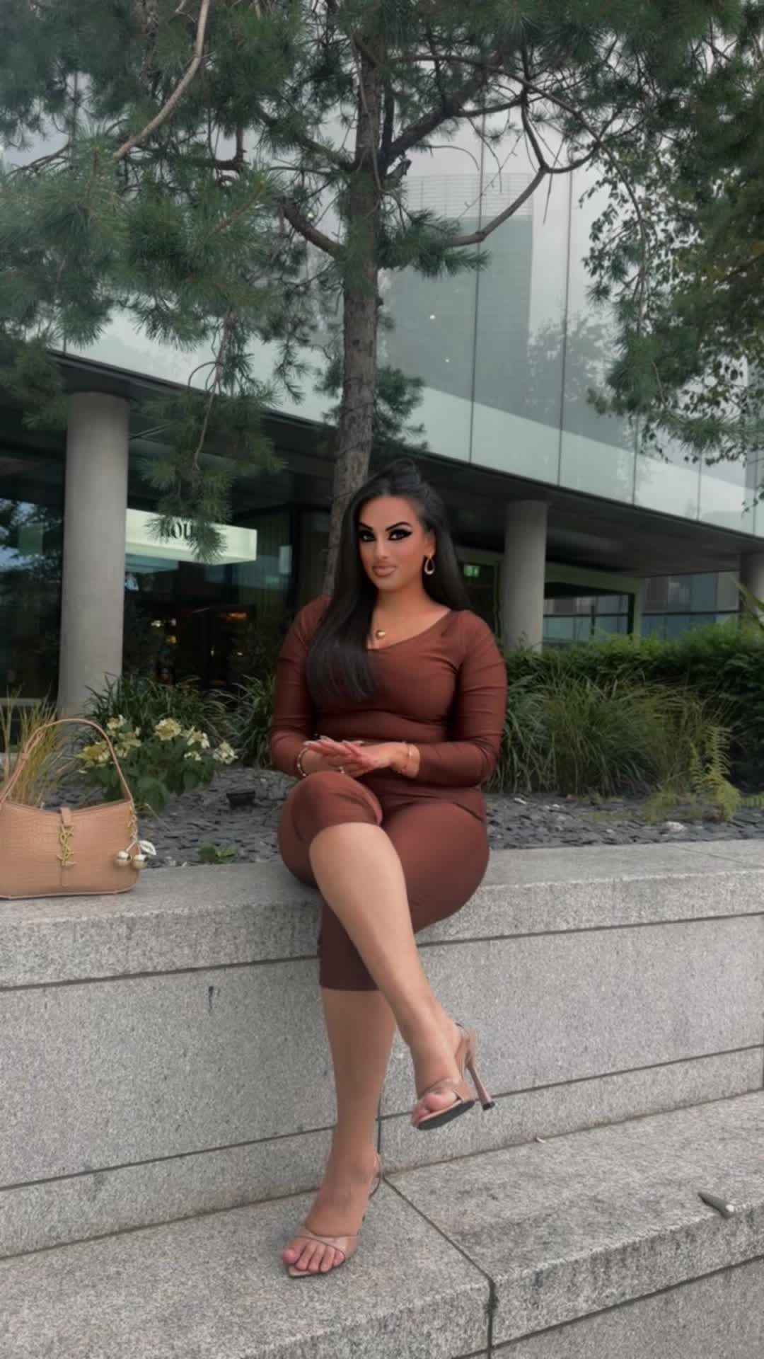 @Heenaaaxo