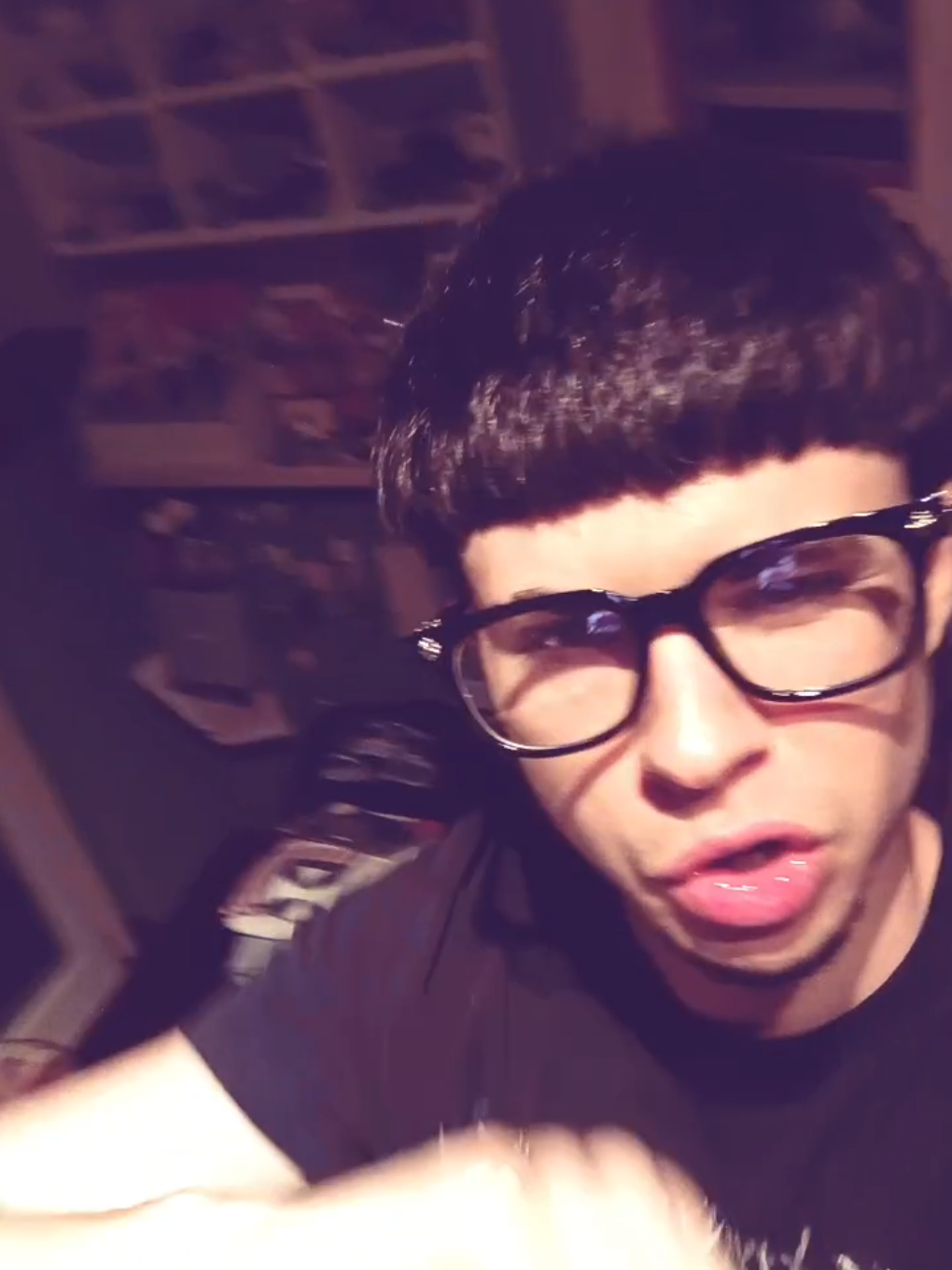 @knicoh