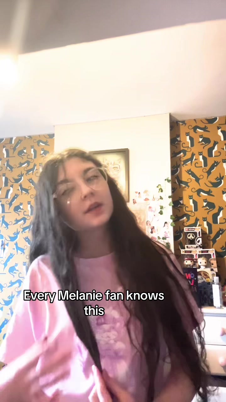 @Melanie<3