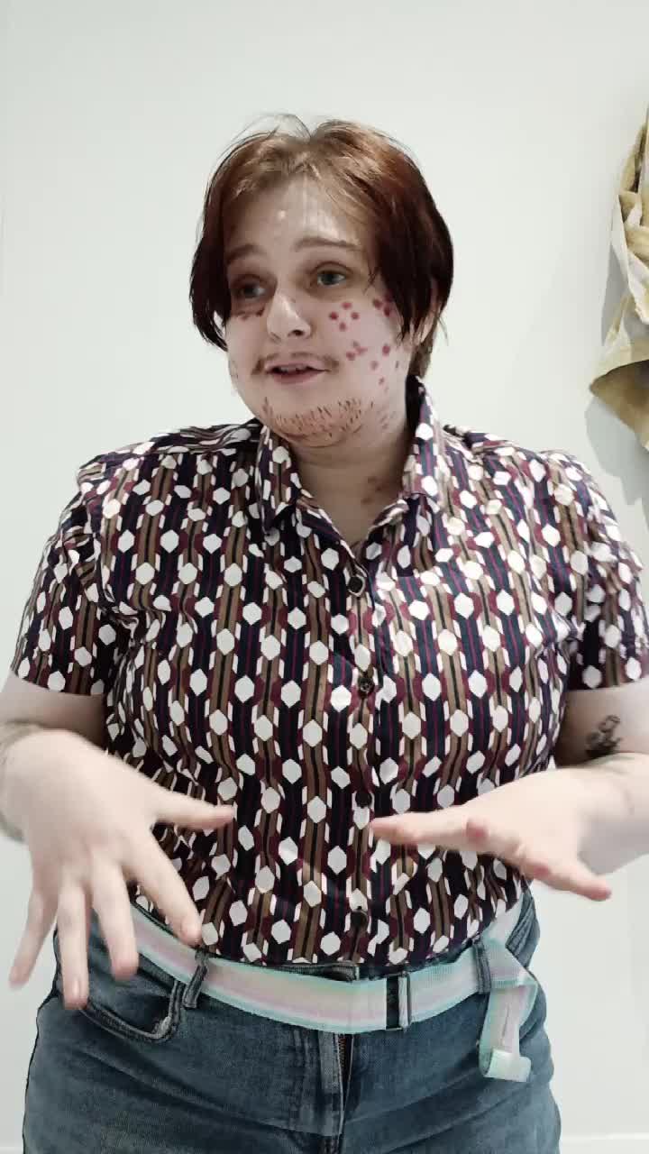 @Disaster.trash.cosplay📟⚰️🪱