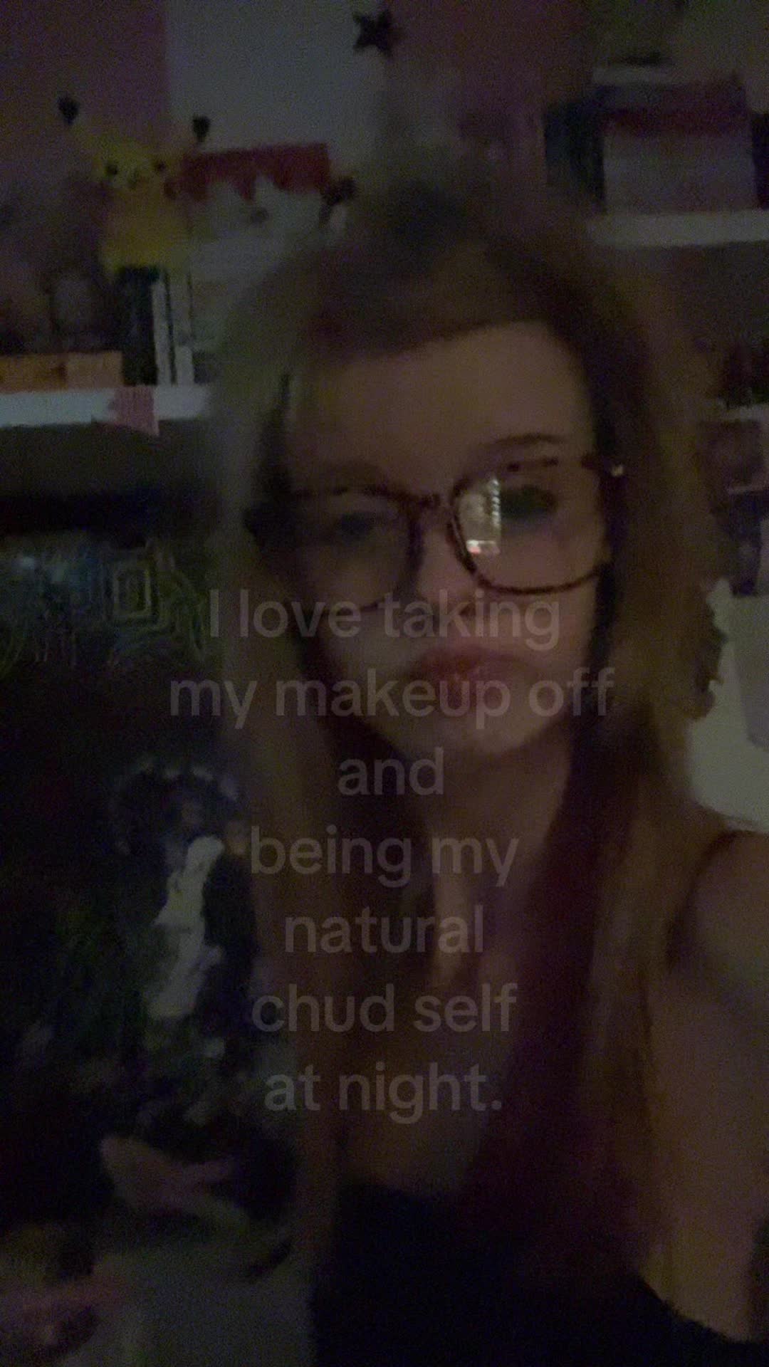 @🤓