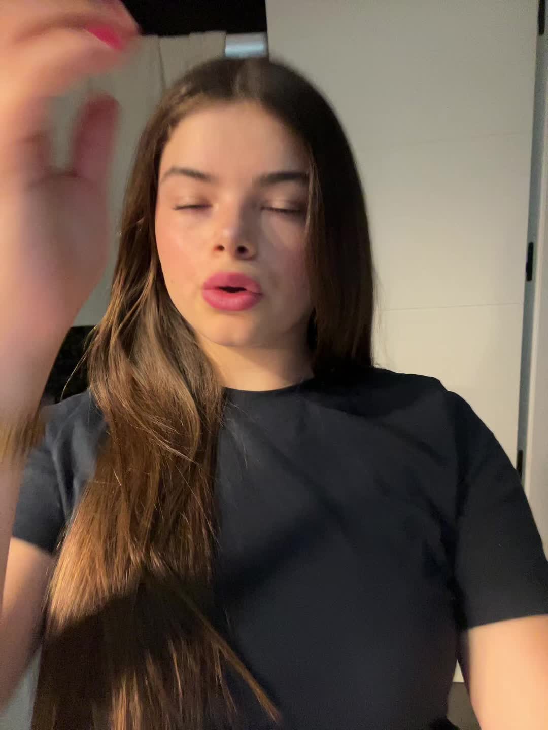 @222valeria