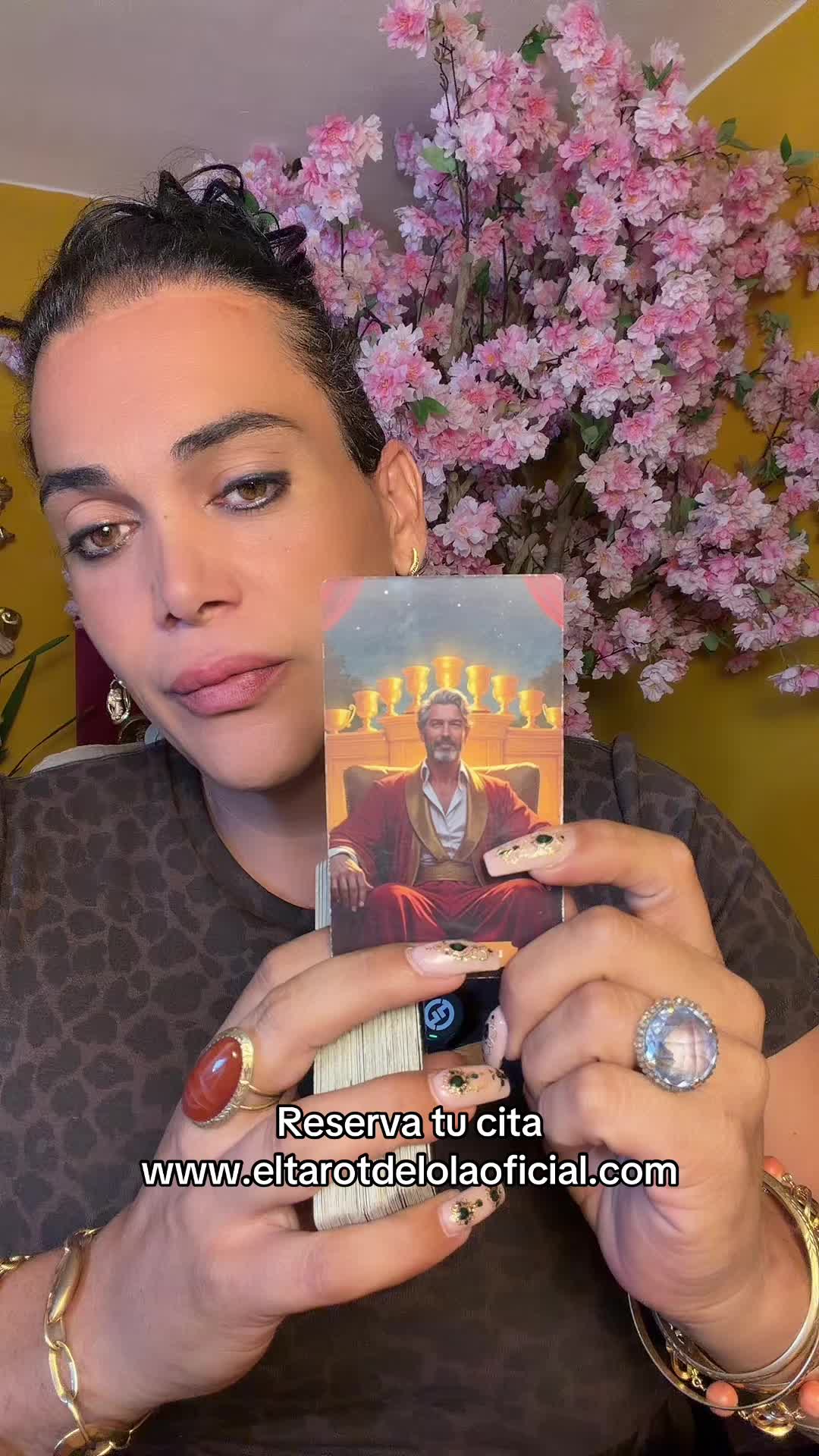 @Eltarotdelola