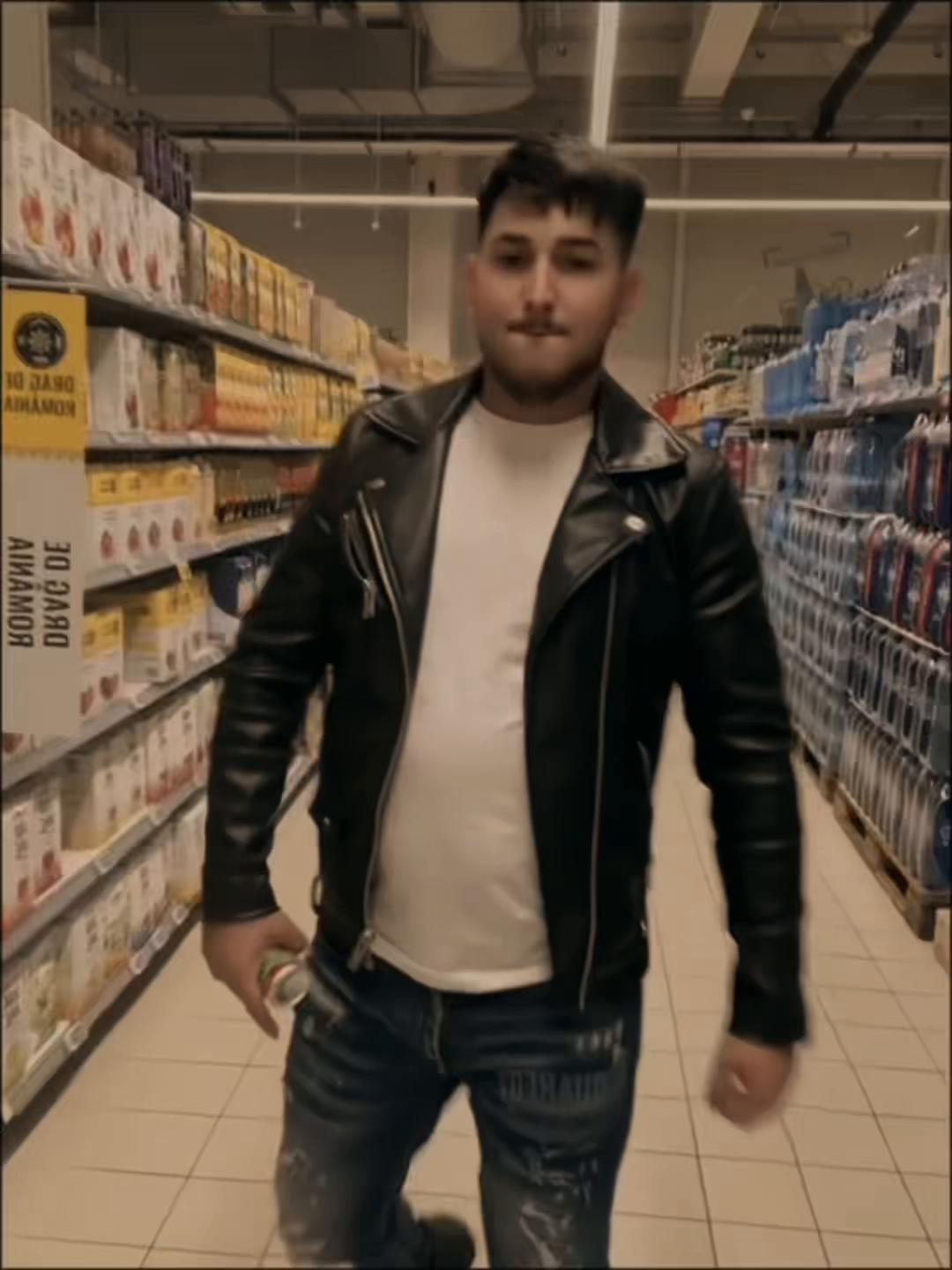 @Mir🤍