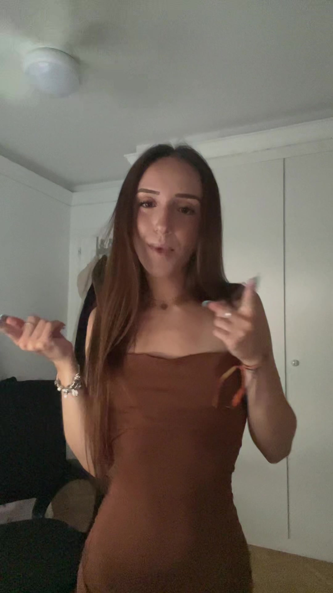 @ainaritaa