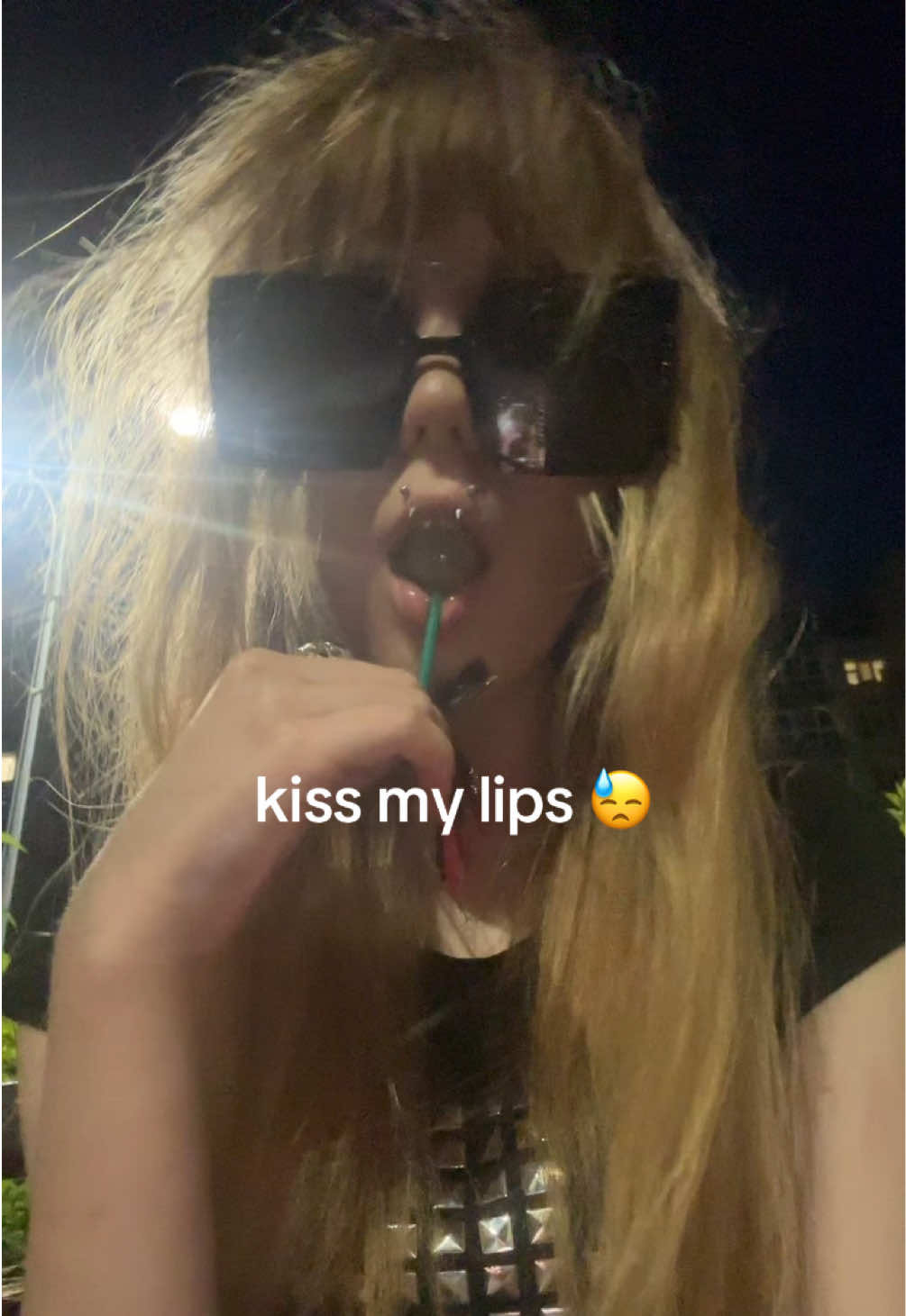 @мила
