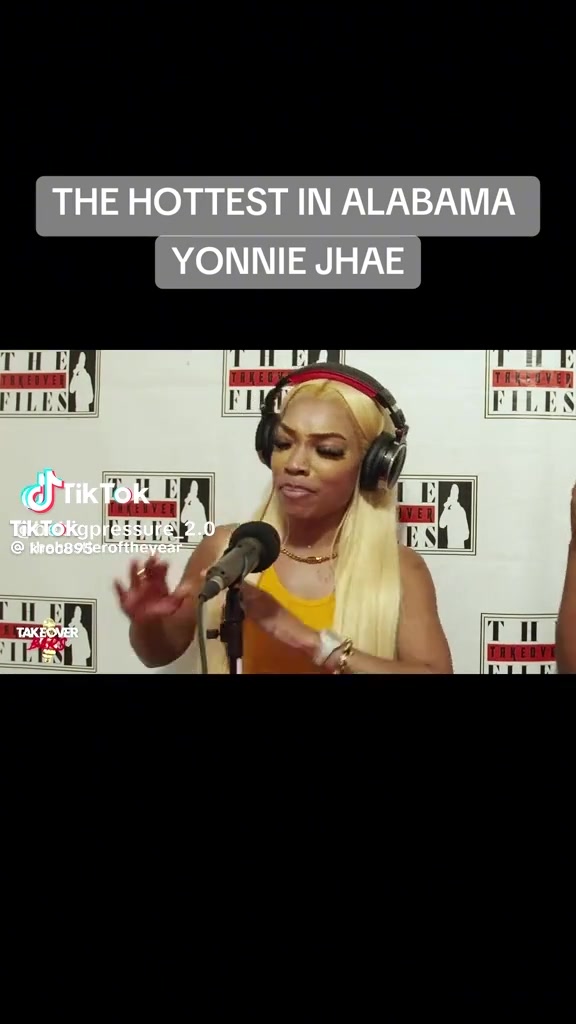 @Keepitcomingcelebs