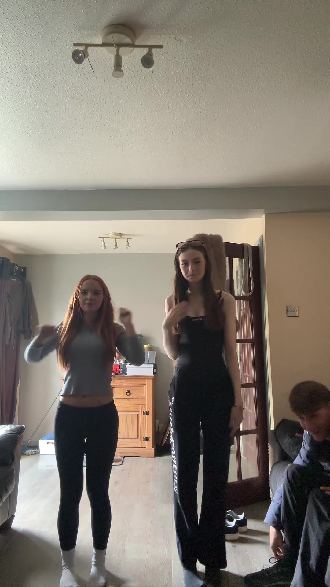 @Ameliacafff🤫🤫
