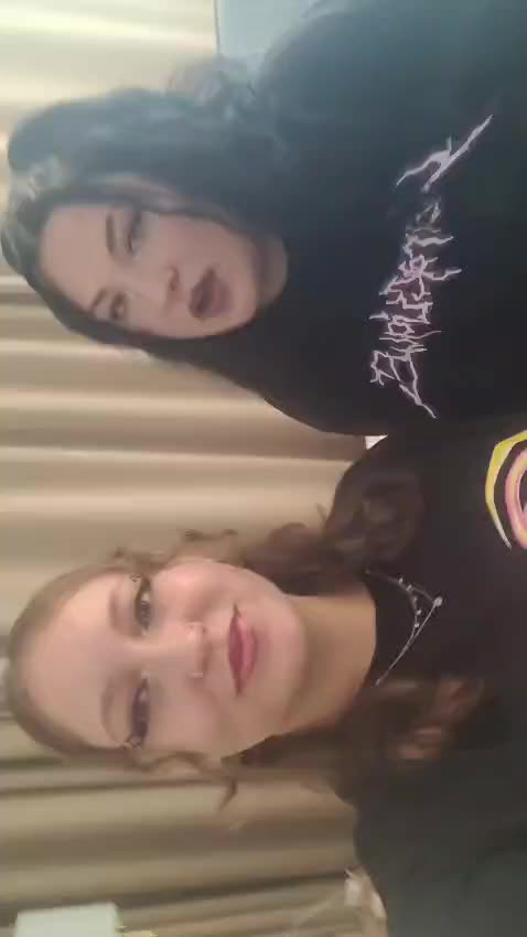 @_fabi_045