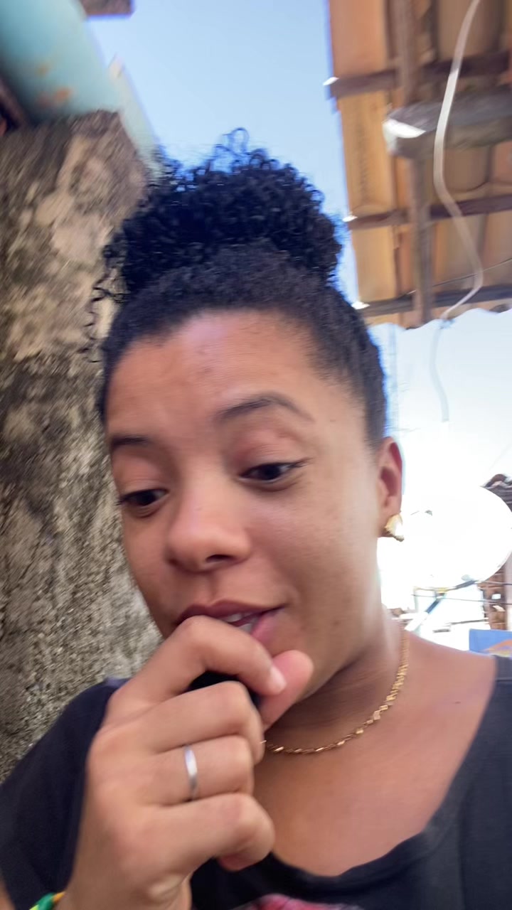 @jafia santos