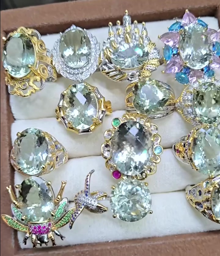 @hellenlea crystal