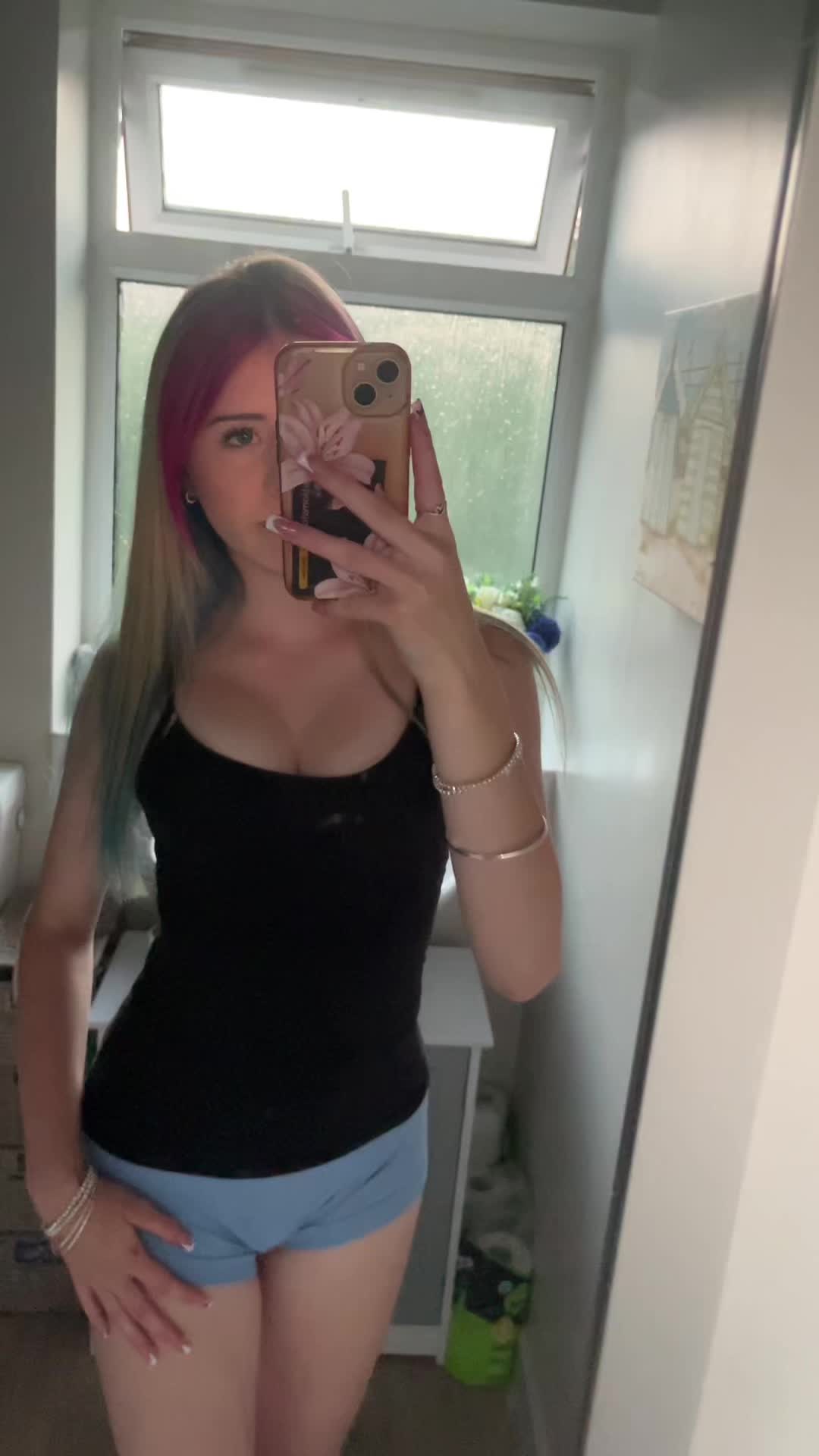 @𝓛𝓪𝓬𝓲🌺