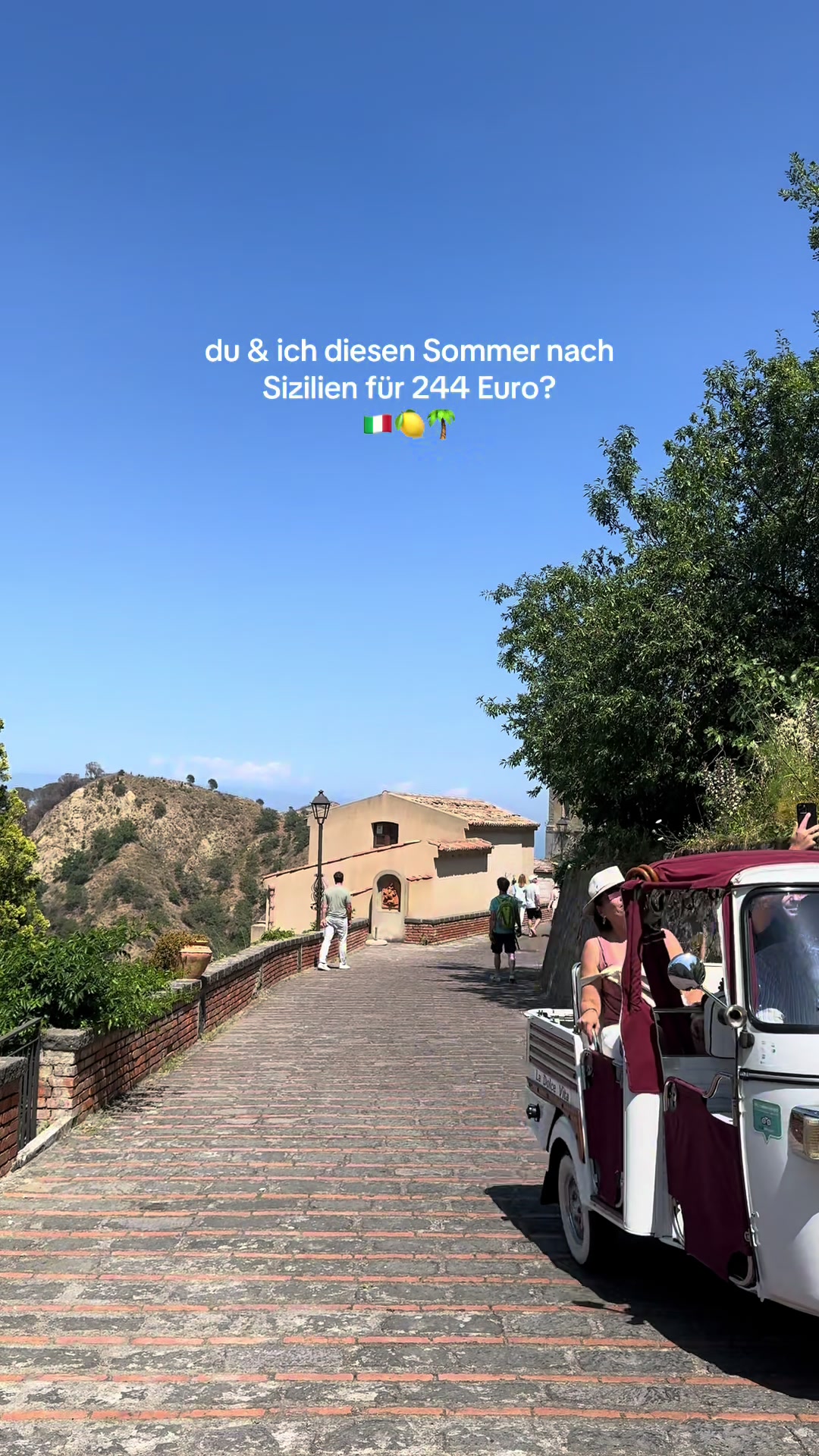 @verolovestravel