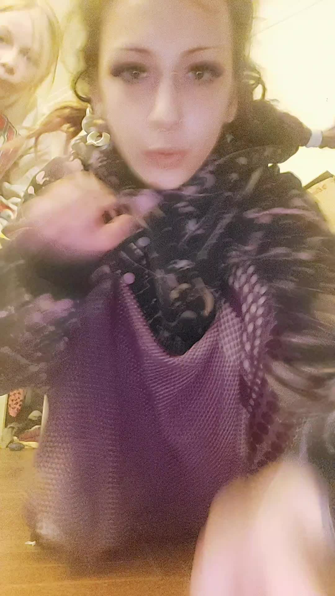 @Peyton