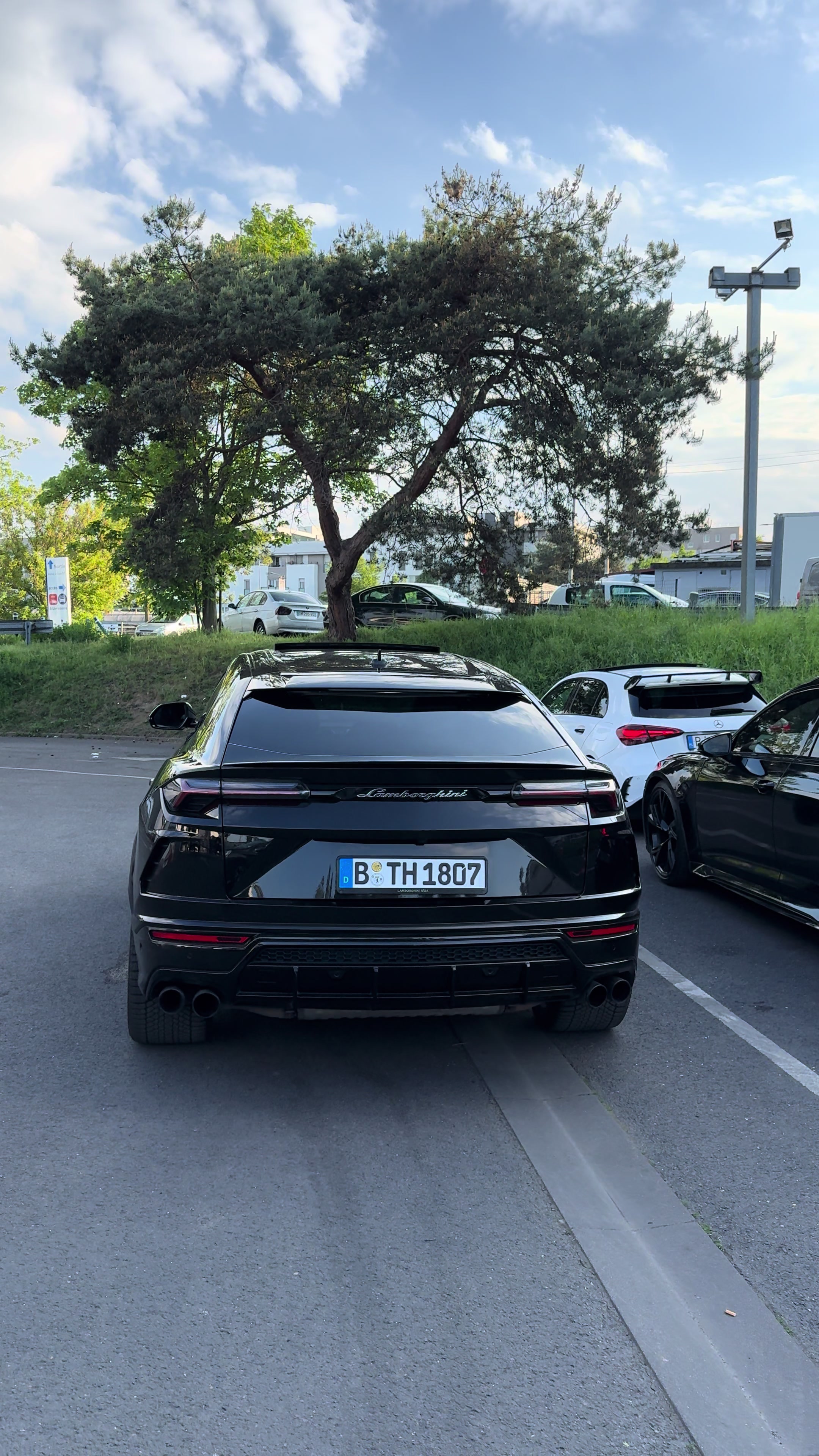 @⚜️BT 🏎️CAR 75
