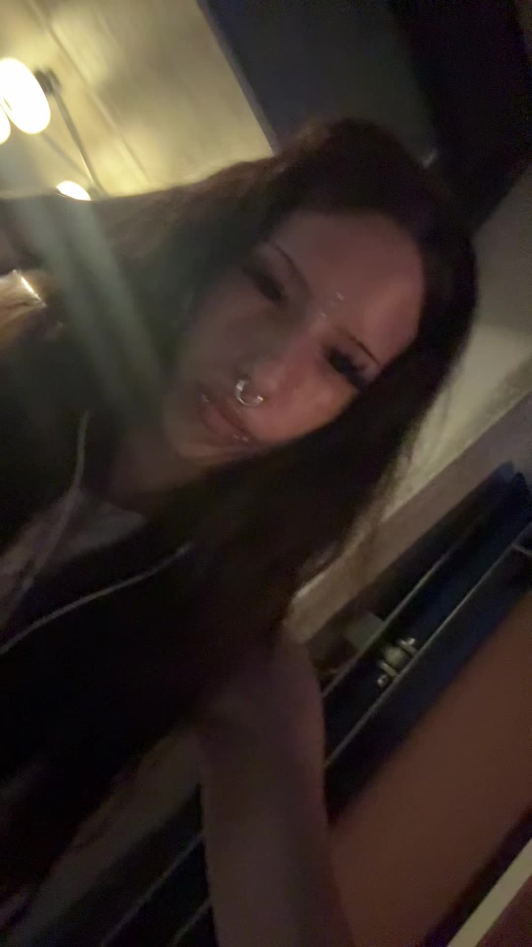 @crucif1ery