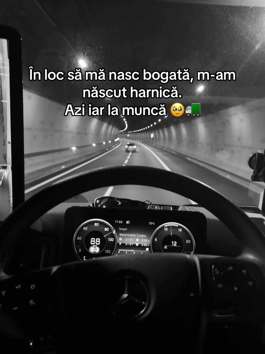 @Maria Victoria💖