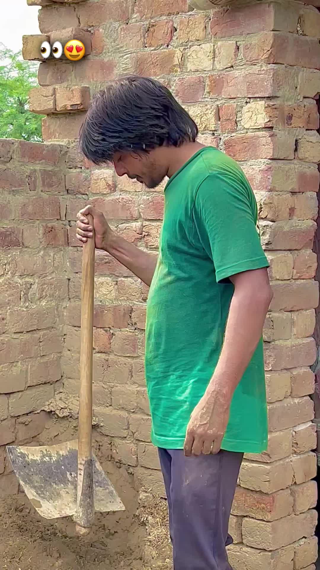 @دیسی _منڈا_😎