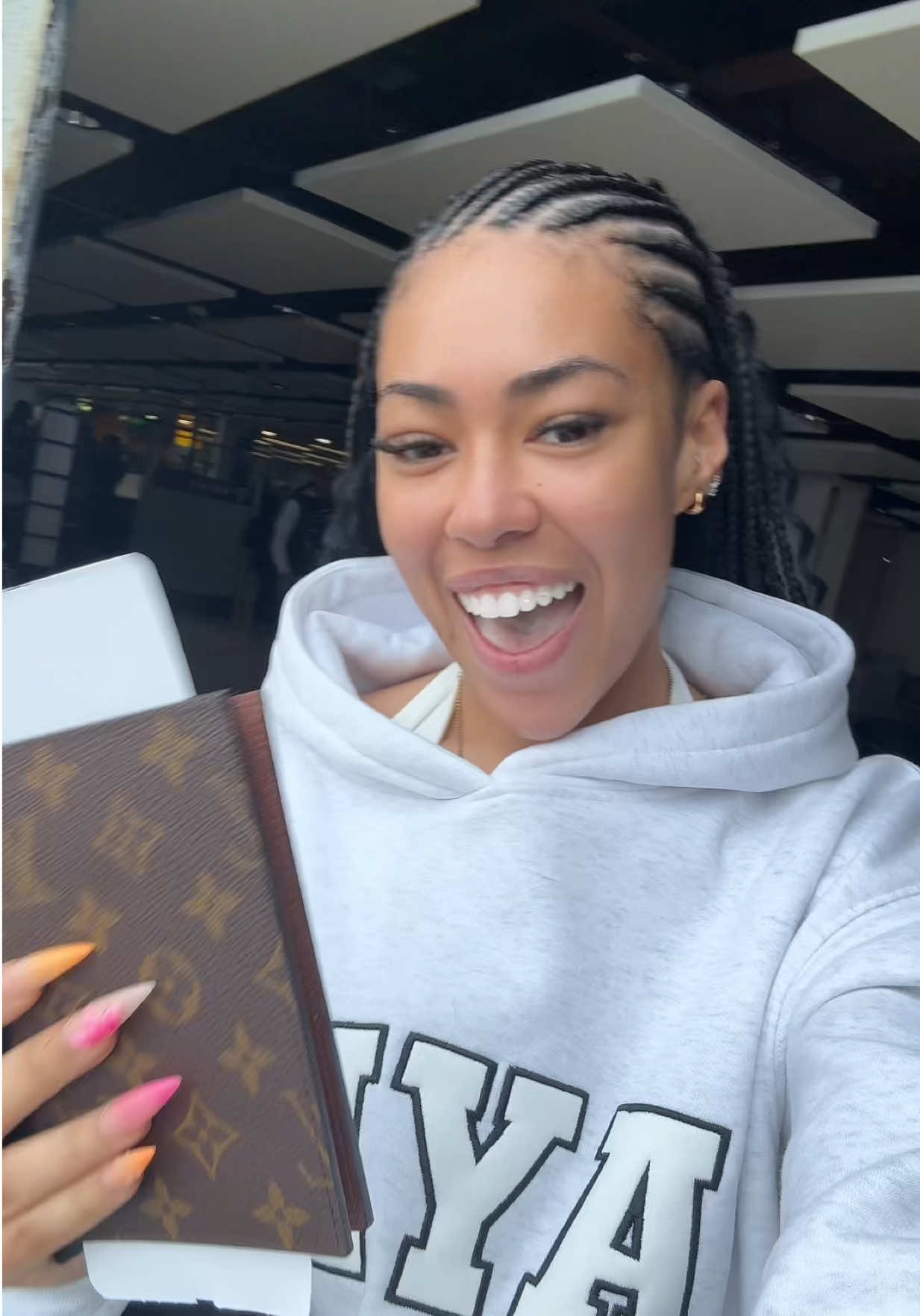 @𝐊 𝐈 𝐑 𝐊 𝐎
