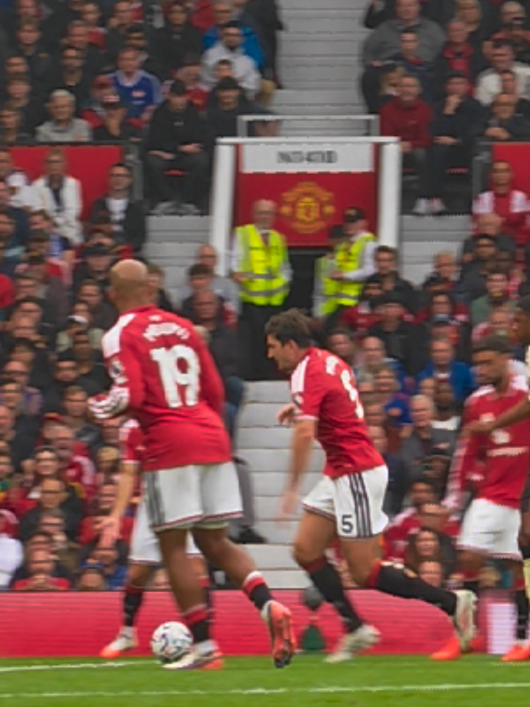 @Manchester United Dugout