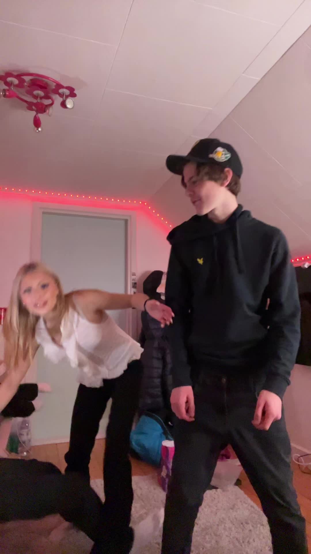 @𝓕𝓻𝓮𝓳𝓪