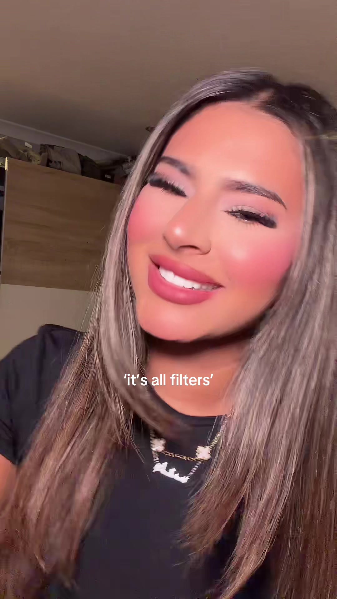 @Sana K🦄