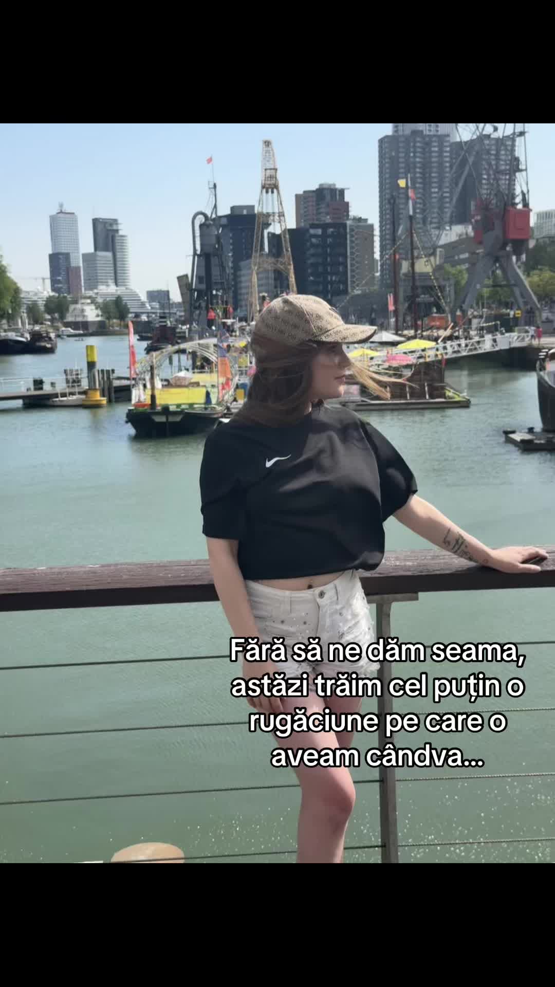 @Corina Leon