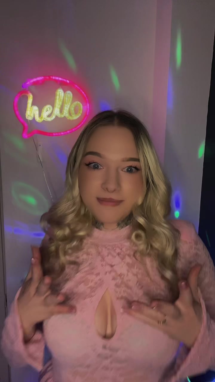 @✨🍓 𝗞𝗮𝗿𝗼𝗹𝗰𝗶𝗮 🍓✨